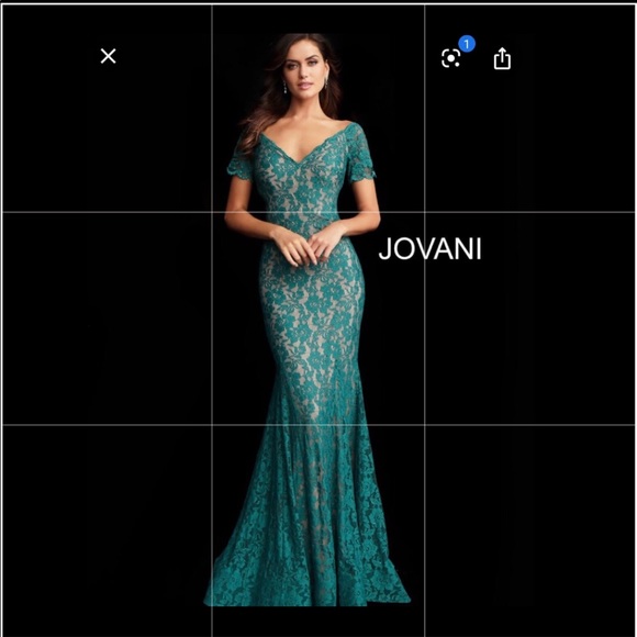 long gown emerald green